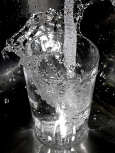 10 copos d'água ajudam na recuperação